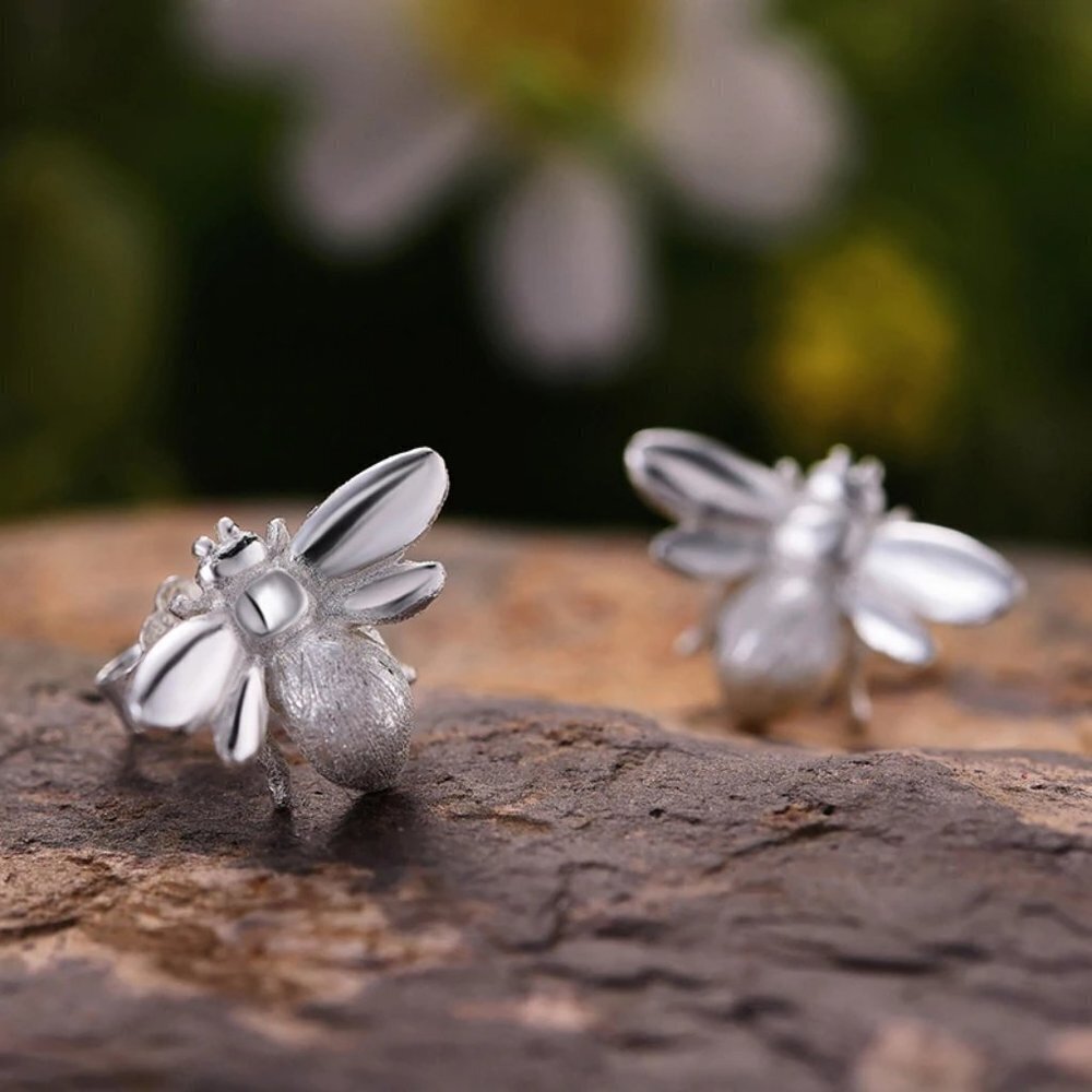 💎 Cute Glitter Bee Silver Plated Party Fashion Lovely Stud Earrings, INDN8605